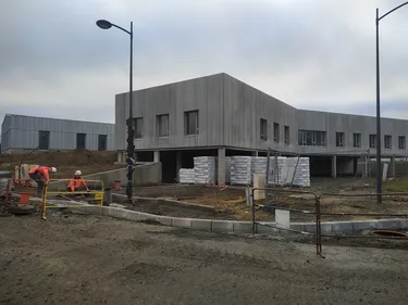 Le Lion d'Angers. Le Département rapproche ses services au plus...